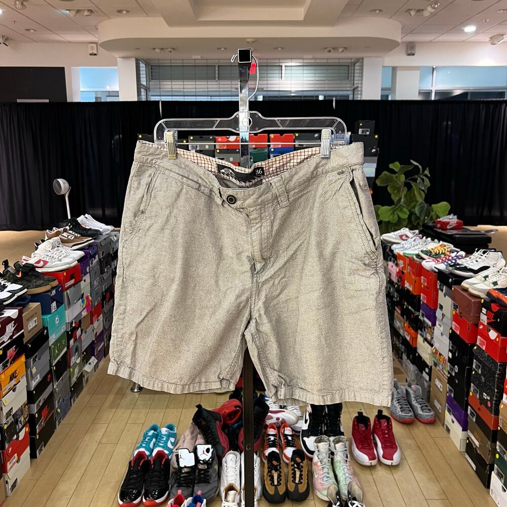 Vans Beige Shorts Sz 36